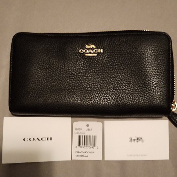 Never used Coach Zip Around Wallet in Pebble Leather - Picture 1 of 4
